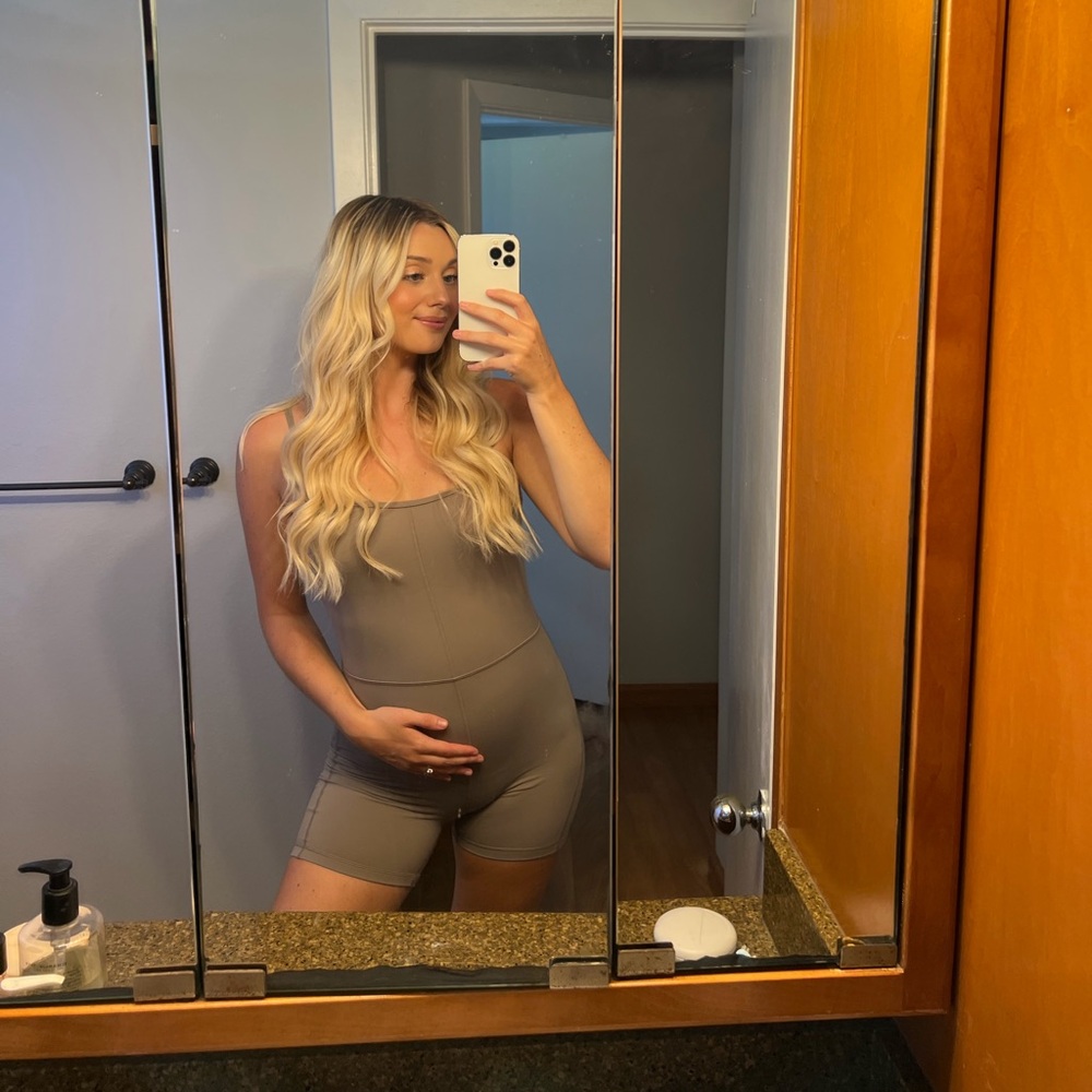 ARITIZIA romper - Picture 3 of 15